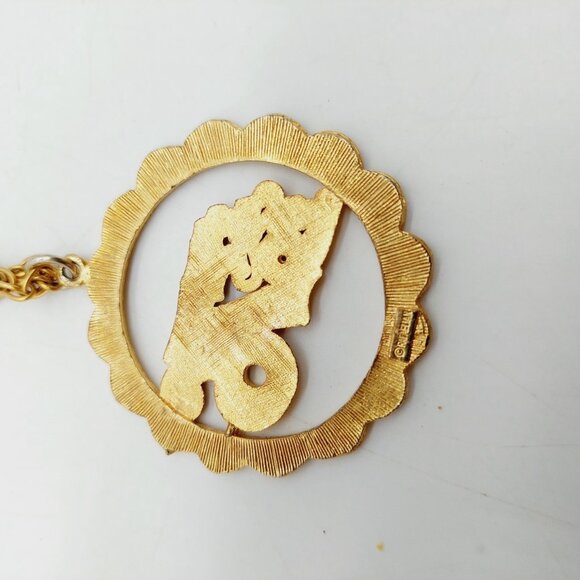 Rafaelian Necklace 1776-1976 Rpund Pendant Goldtone 2" 24" Chain - Picture 5 of 9